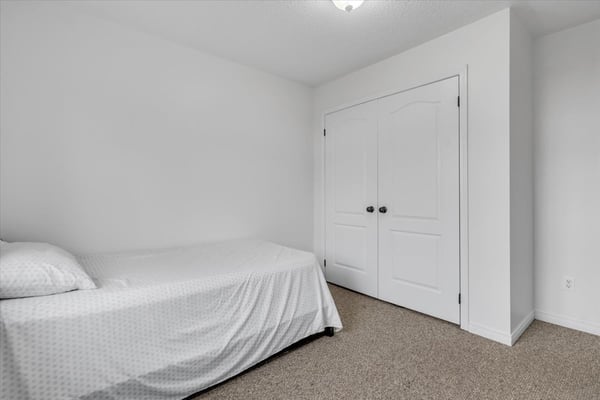 691 Ormond Drive, Oshawa, ON