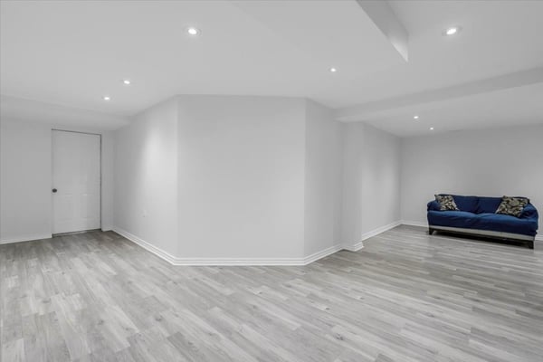 691 Ormond Drive, Oshawa, ON