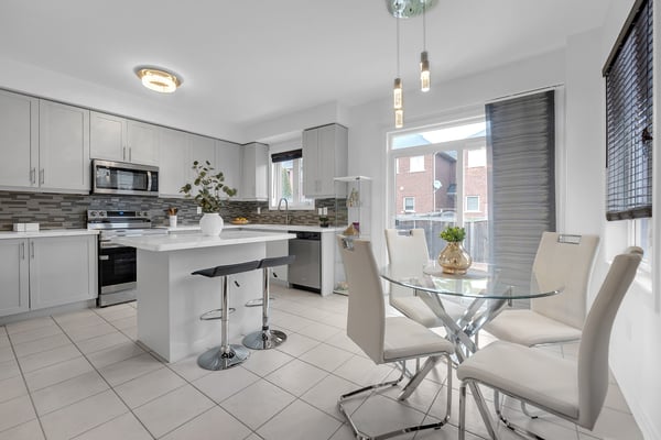 339 Giddings Crescent, 804, Milton, ON