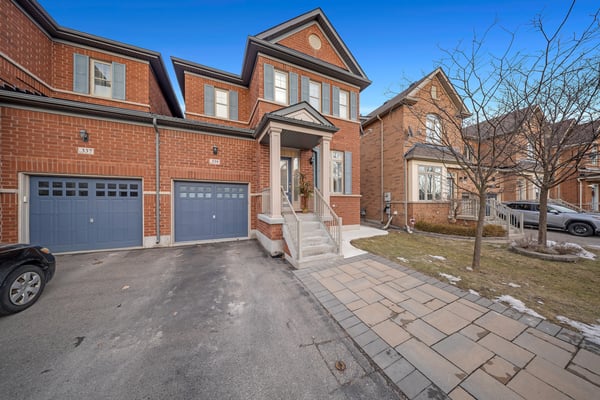339 Giddings Crescent, 804, Milton, ON