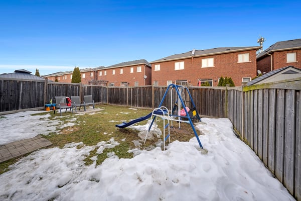 339 Giddings Crescent, 804, Milton, ON
