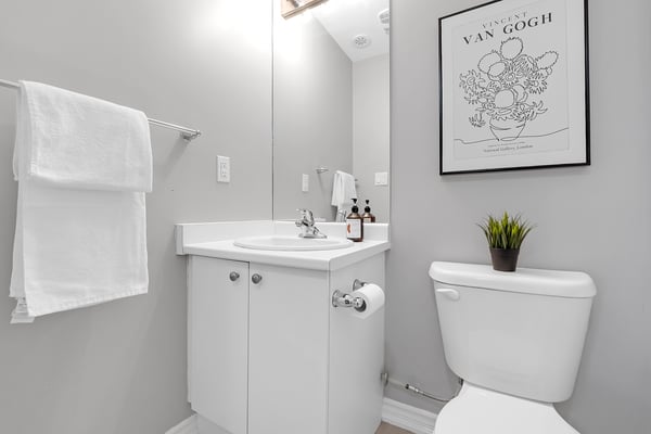 1060 St. Hilda's Way, 4, Whitby, ON
