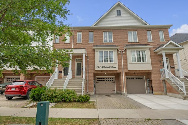 138 Hucknall Rd, Toronto, York University Heights, ON