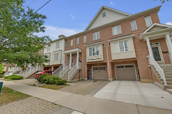 138 Hucknall Rd, Toronto, York University Heights, ON