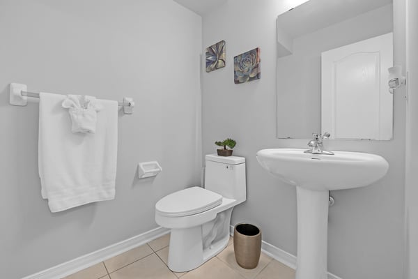 138 Hucknall Rd, Toronto, York University Heights, ON