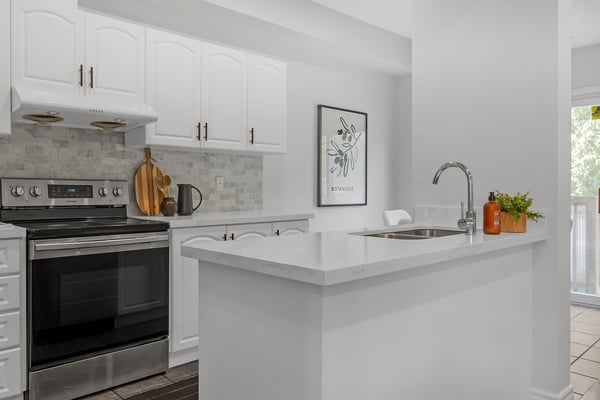 212 Shadow Place, Pickering, ON