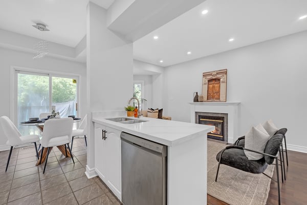 212 Shadow Place, Pickering, ON