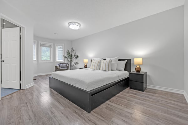 212 Shadow Place, Pickering, ON