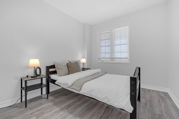 212 Shadow Place, Pickering, ON