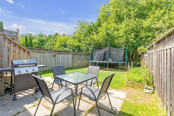 212 Shadow Place, Pickering, ON