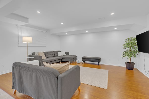 1400 Duval Drive, Mississauga, ON