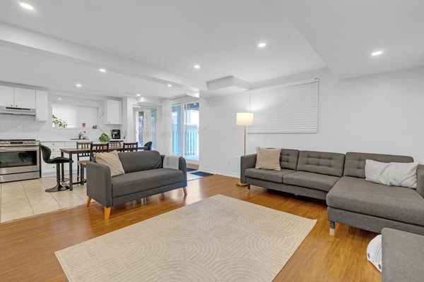 1400 Duval Drive, Mississauga, ON