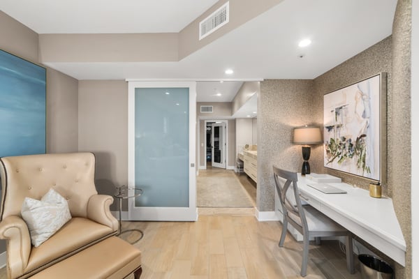 1101 1st st, 113, Coronado, CA