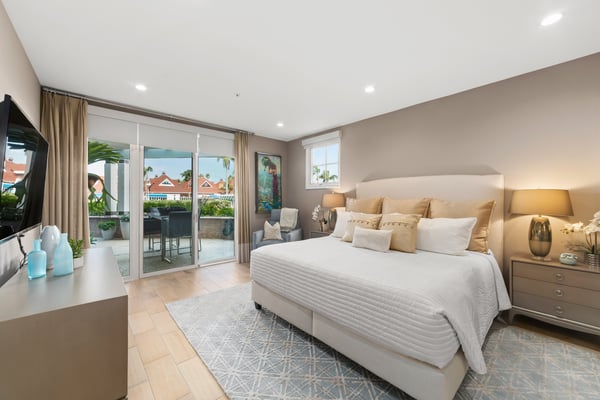 1101 1st st, 113, Coronado, CA