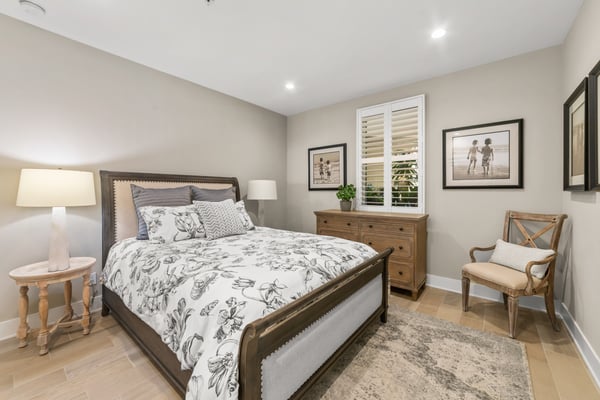 1101 1st st, 113, Coronado, CA