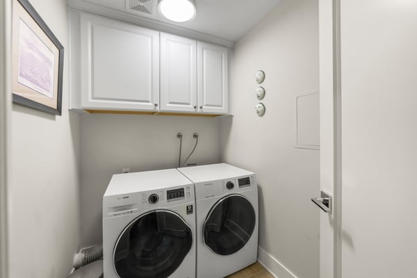1101 1st st, 113, Coronado, CA