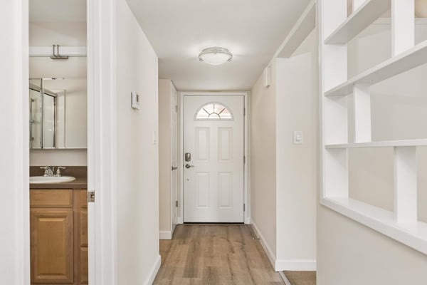 126-B Ascot Ct, Moraga, CA