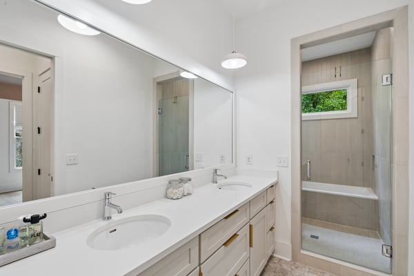 5676 Kennedy Road, Suwanee, GA