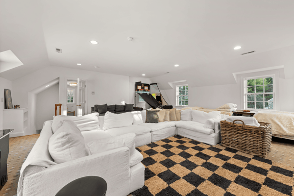 Pastures Lane, New Canaan, CT