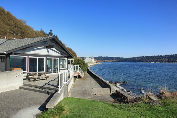 XXXX George Dr, Clinton, WA