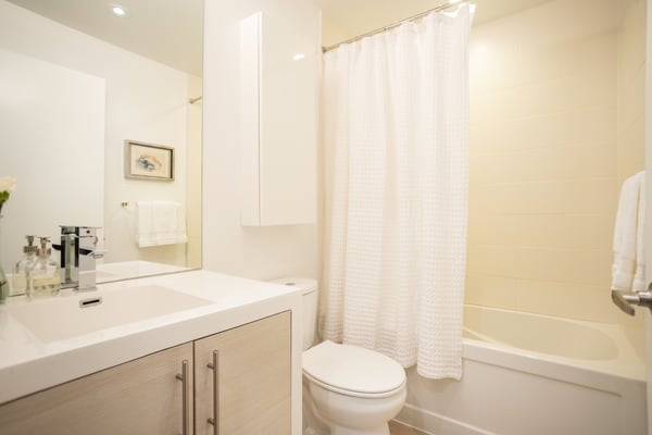 205 Manning Avenue, 408, Toronto, ON
