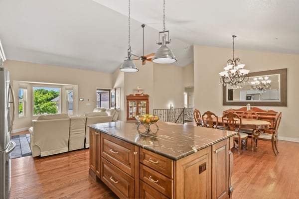 882 S 14th Ave, Brighton, CO