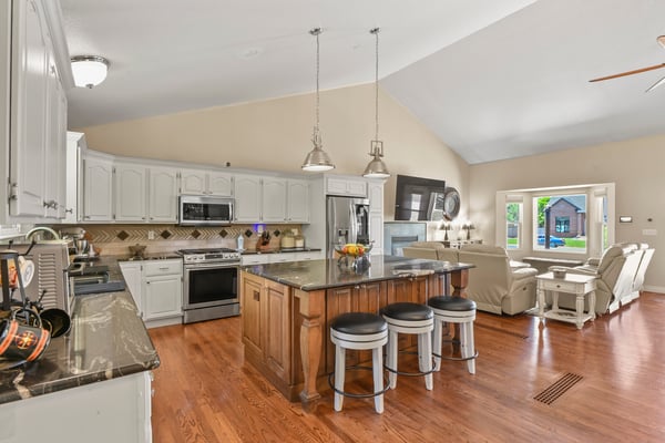 882 S 14th Ave, Brighton, CO