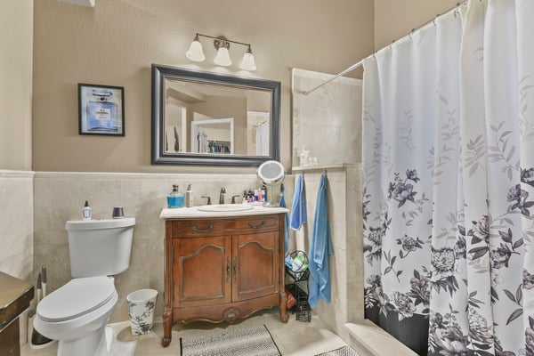 882 S 14th Ave, Brighton, CO