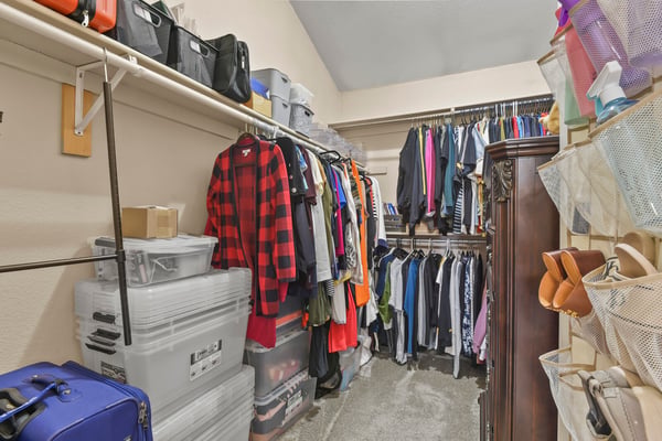 882 S 14th Ave, Brighton, CO