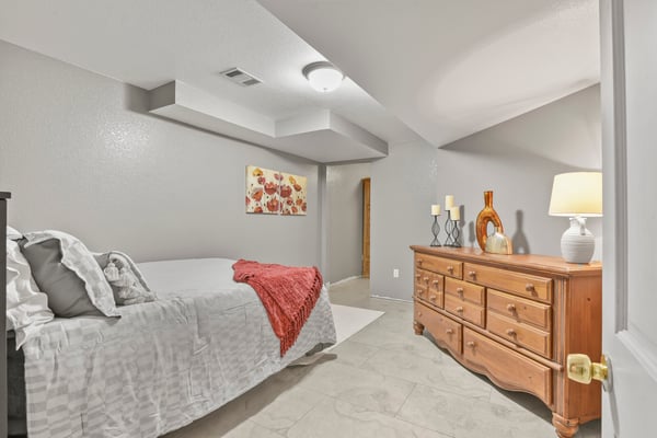 882 S 14th Ave, Brighton, CO