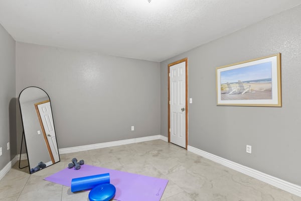 882 S 14th Ave, Brighton, CO