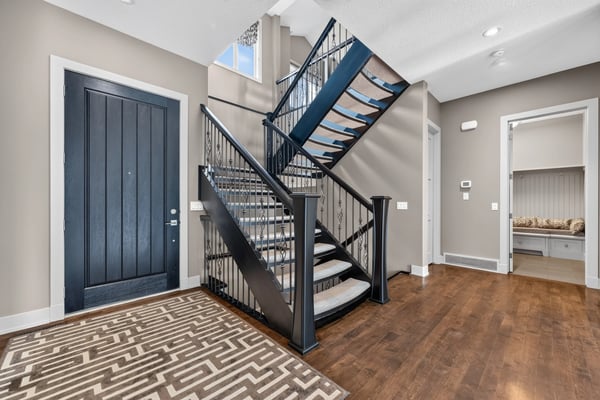 4 Aspen Cliff Close SW, Calgary, AB