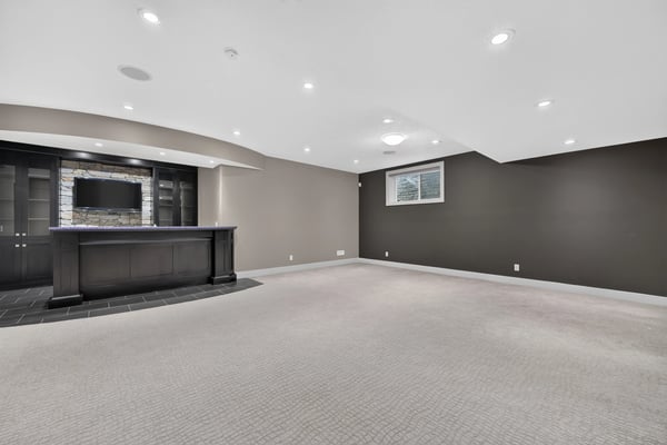 4 Aspen Cliff Close SW, Calgary, AB