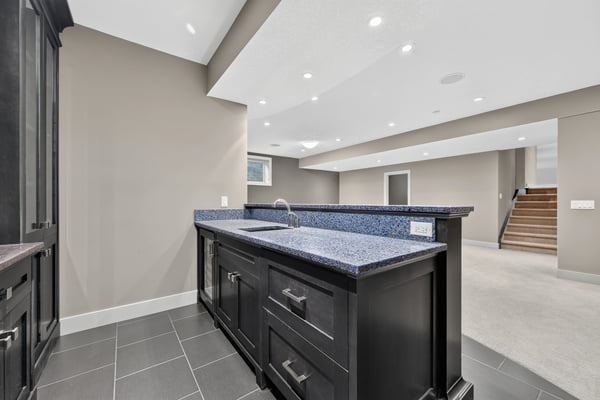 4 Aspen Cliff Close SW, Calgary, AB