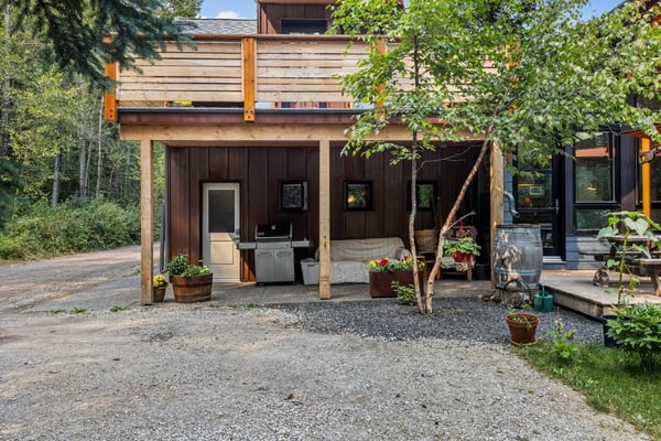 132 Rundle Crescent, A and B, Canmore, AB