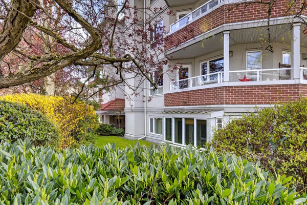 103-1807 Oak Bay Avenue, Victoria, BC