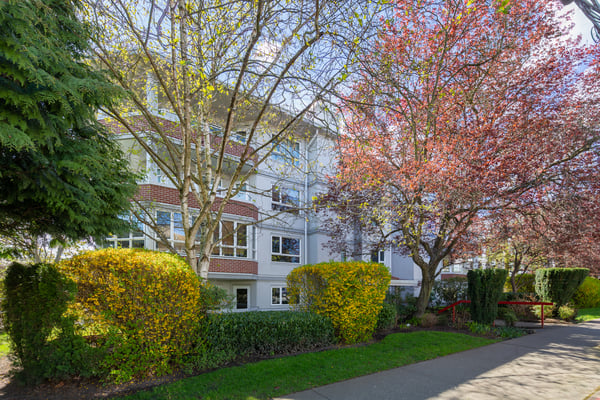 103-1807 Oak Bay Avenue, Victoria, BC