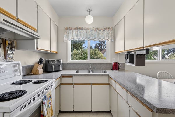 7739 Bruce Gordon Place, Saanichton, BC