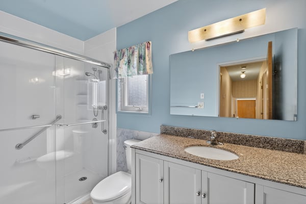 7739 Bruce Gordon Place, Saanichton, BC