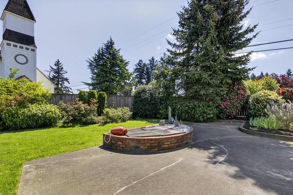7739 Bruce Gordon Place, Saanichton, BC