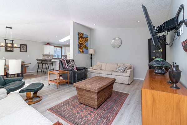 5-7586 Tetayut Road, Central Saanich, BC