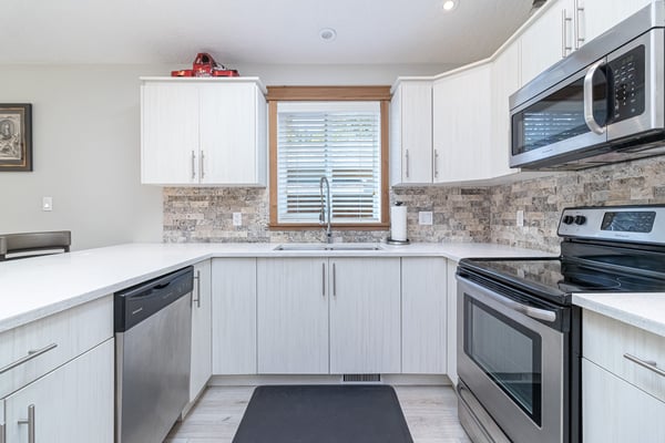 5-7586 Tetayut Road, Central Saanich, BC