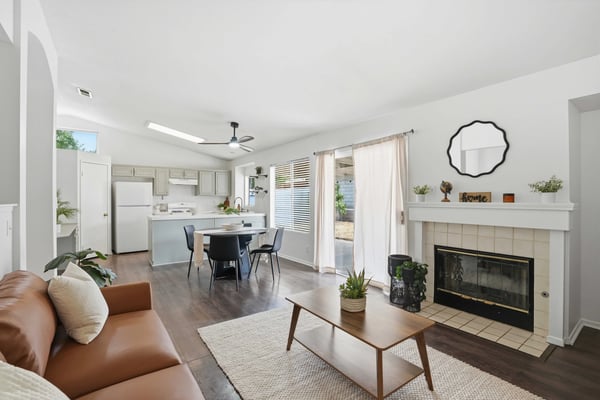 5854 Madrid Ct., Palmdale, CA