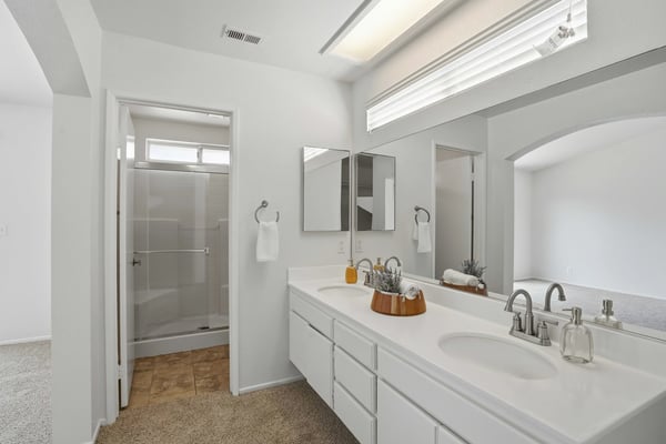 5854 Madrid Ct., Palmdale, CA