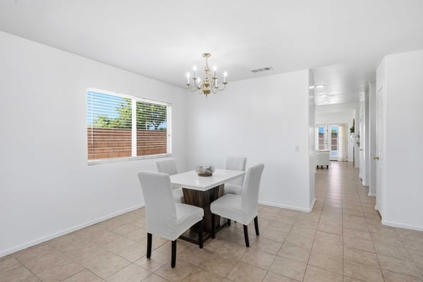 45237 Sancroft Ave., Lancaster, CA