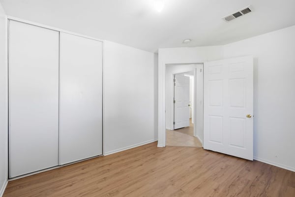 45237 Sancroft Ave., Lancaster, CA