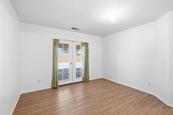 45237 Sancroft Ave., Lancaster, CA
