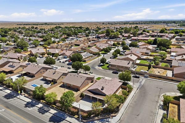 45237 Sancroft Ave., Lancaster, CA