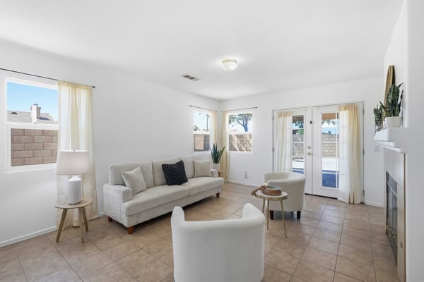 45237 Sancroft Ave., Lancaster, CA