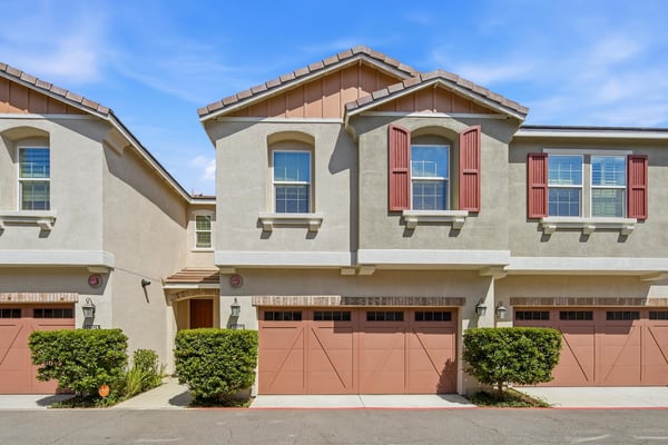 22077 Barrington Way, SANTA CLARITA, CA